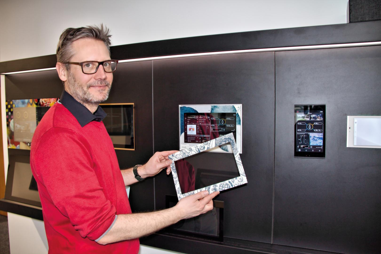 Vor Ort PEAKnx: Bedienpanels für die Smart Home-Steuerung - News, Bild 